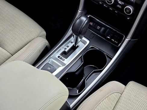 Used 2021 Subaru Ascent Premium w/ Convenience Package image 20