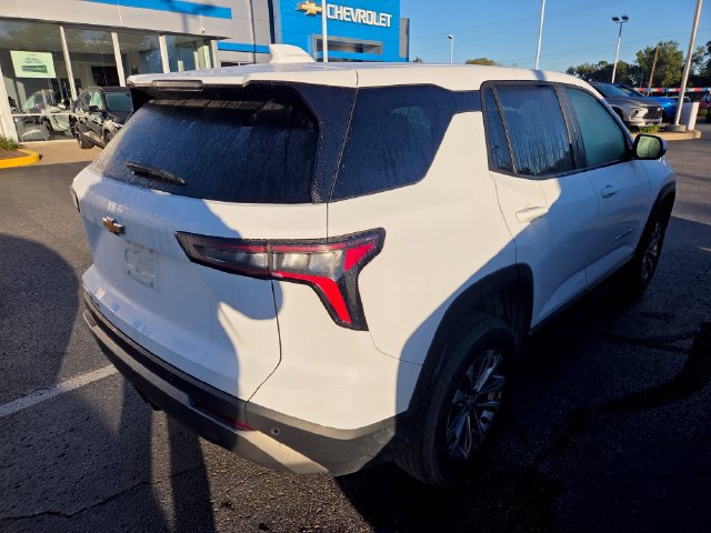 Used 2026 Chevrolet Equinox LT AWD/4WD image 5