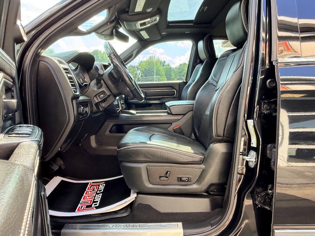 Used 2019 RAM 3500 Limited AWD/4WD image 21