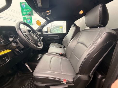 Used 2022 RAM 4500 Tradesman image 15