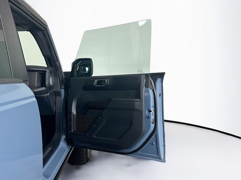 Used 2025 Ford Bronco Badlands AWD/4WD image 30