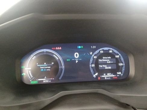 Used 2024 Toyota RAV4 Limited AWD/4WD image 23