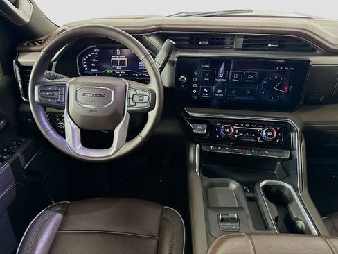 Used 2024 GMC Sierra 2500 Denali w/ Denali Reserve Package AWD/4WD image 23