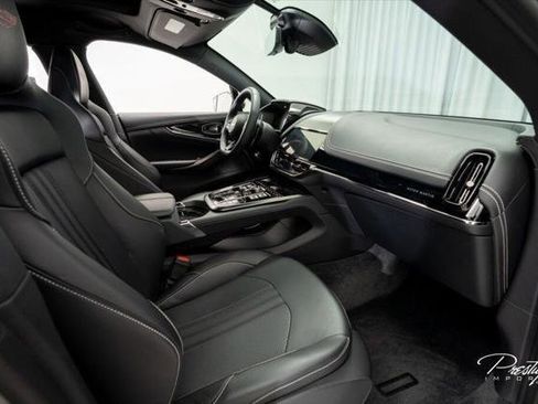 Used 2025 Aston Martin DBX 707 AWD/4WD image 47