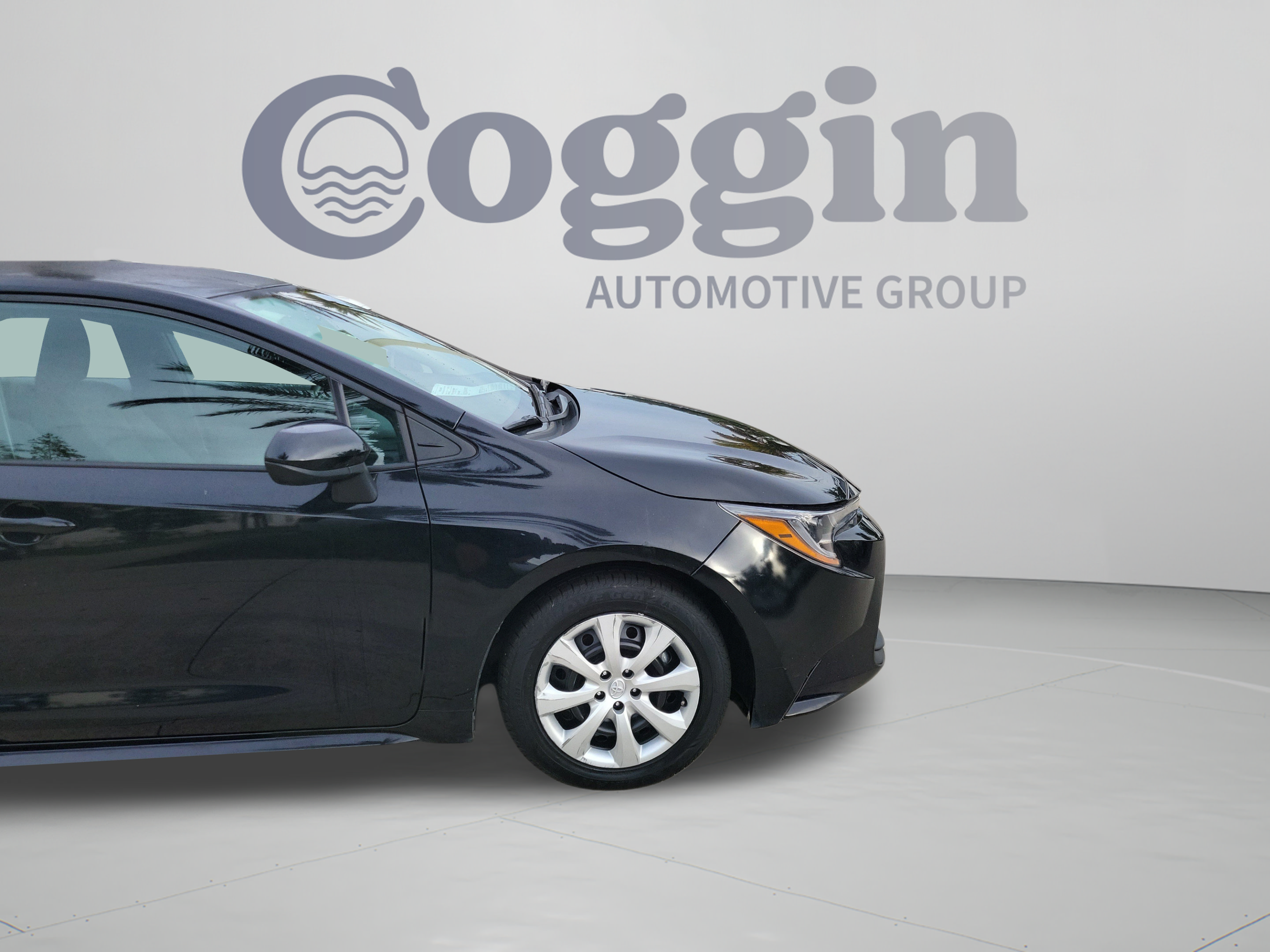Used 2024 Toyota Corolla LE FWD image 33