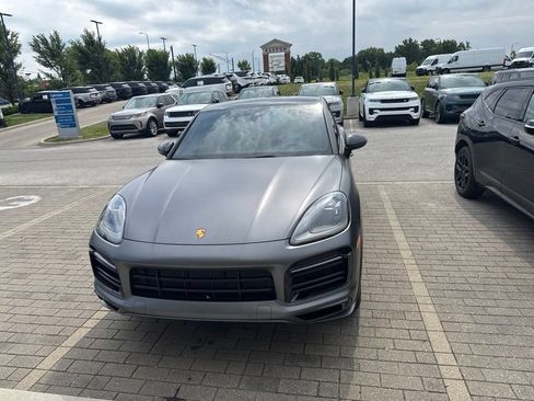 Used 2022 Porsche Cayenne GTS AWD/4WD image 1