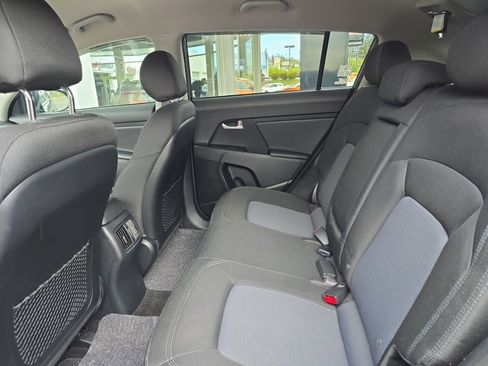 Used 2015 Kia Sportage LX AWD/4WD image 6