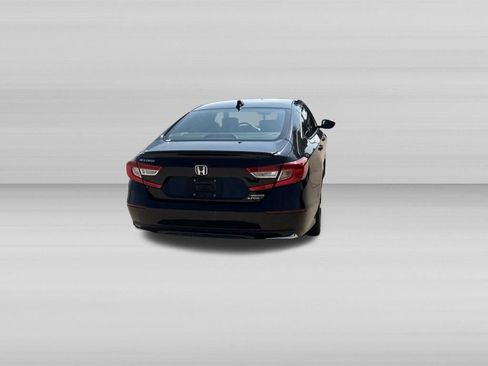 Used 2022 Honda Accord Sport image 6