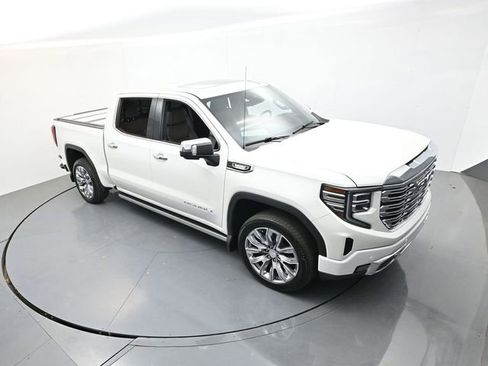 Used 2023 GMC Sierra 1500 Denali w/ Denali Reserve Package AWD/4WD image 20