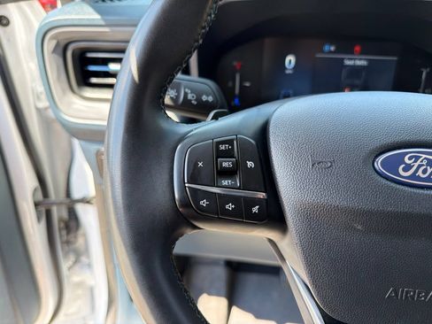 Used 2025 Ford Maverick Lobo AWD/4WD image 17