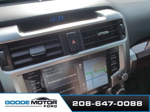 Used 2023 Toyota 4Runner Limited image 19