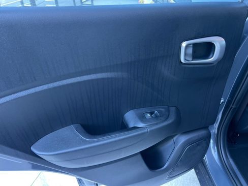 Certified 2026 Hyundai Venue SEL FWD image 14