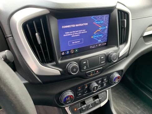 Certified 2022 GMC Terrain SLE w/ Driver Convenience Package AWD/4WD image 12