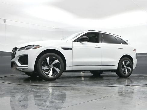 Used 2024 Jaguar F-PACE R-Dynamic S image 50