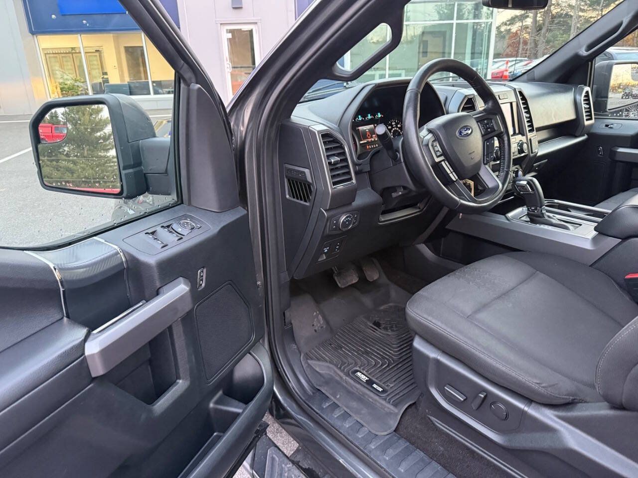 Used 2020 Ford F150 XLT w/ Equipment Group 302A Luxury AWD/4WD image 15