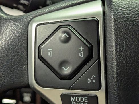 Used 2019 Toyota Tundra SR5 w/ SR5 Upgrade Package RWD image 8