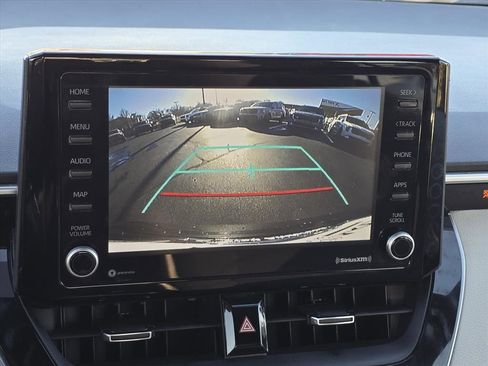 Used 2022 Toyota Corolla SE image 18