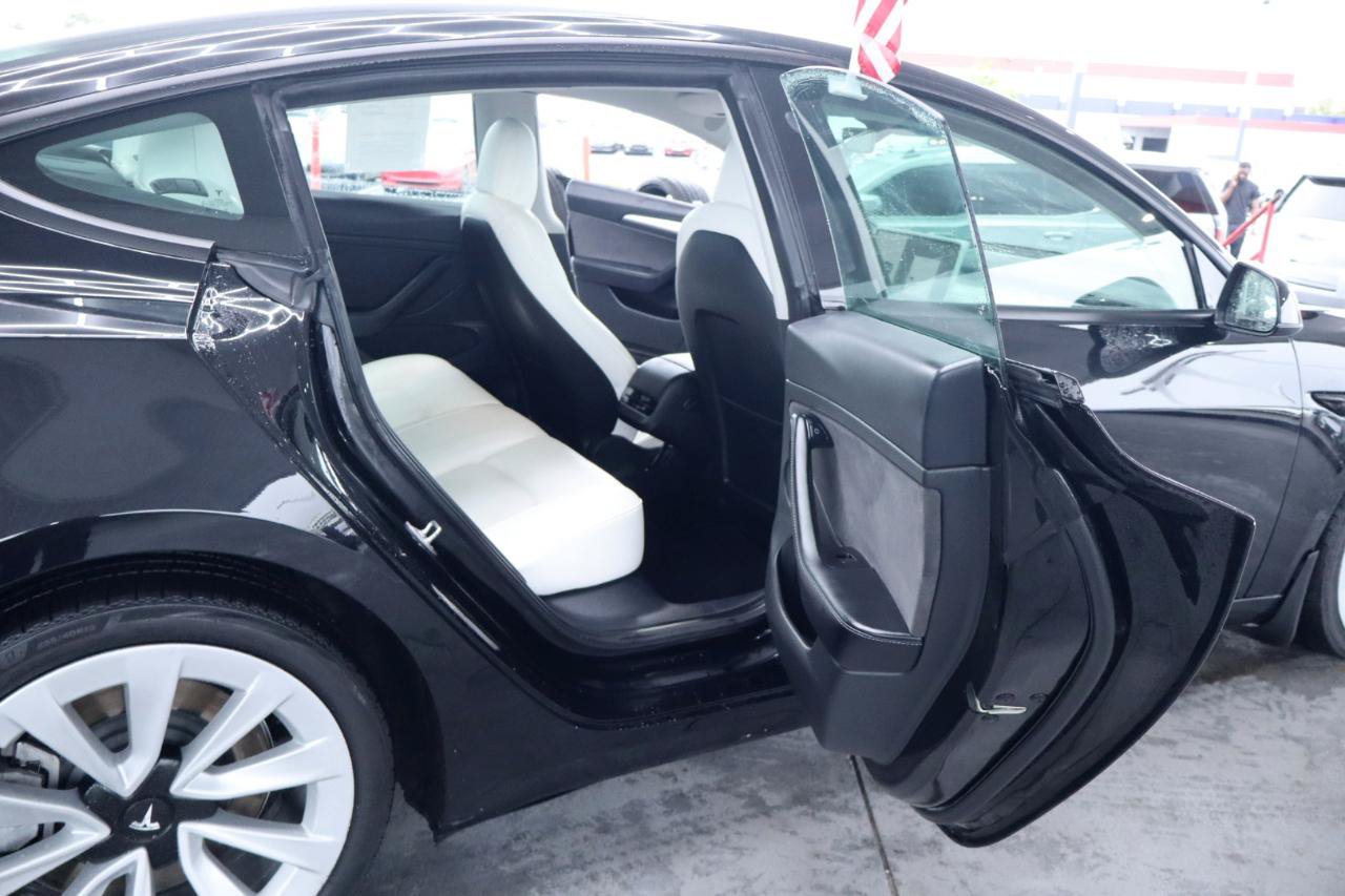 Used 2021 Tesla Model 3 Long Range AWD/4WD image 33
