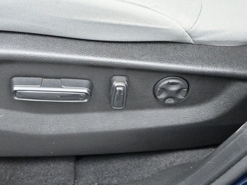 Used 2022 Honda CR-V EX image 13