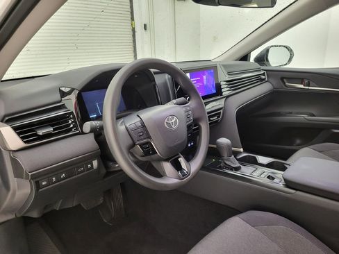 Used 2025 Toyota Camry LE FWD image 26