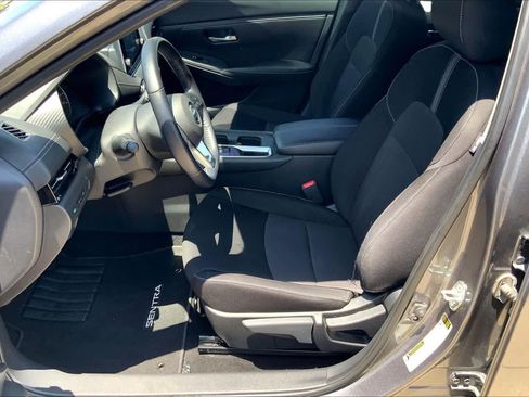 Used 2020 Nissan Sentra SV FWD image 8