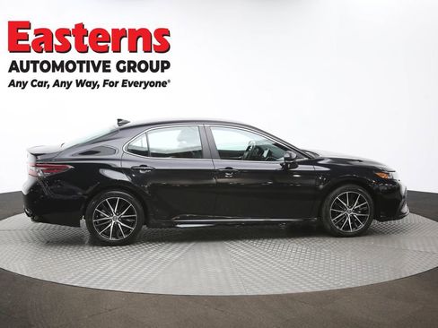 Used 2024 Toyota Camry SE image 43