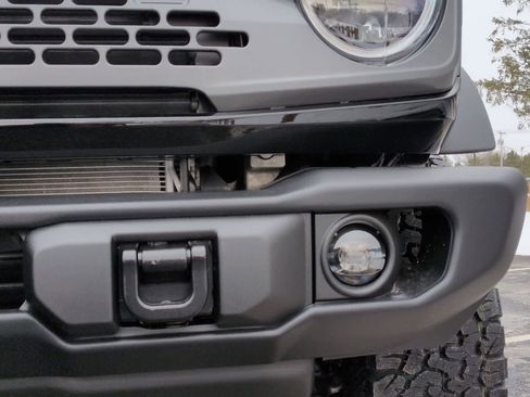 New 2025 Ford Bronco Badlands image 11