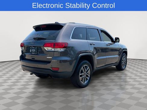 Certified 2020 Jeep Grand Cherokee Laredo w/ Quick Order Package 2BN North AWD/4WD image 8