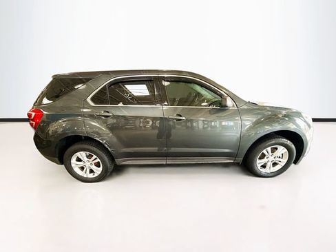 Used 2017 Chevrolet Equinox LS FWD image 5