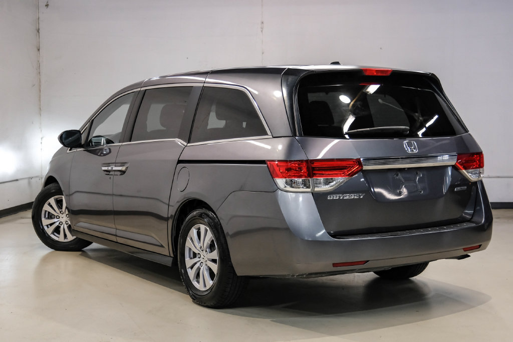 Used 2016 Honda Odyssey SE image 12