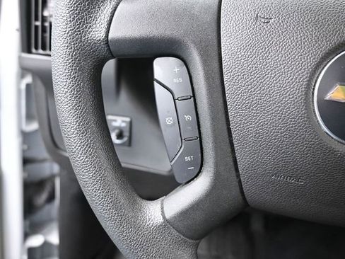 Used 2024 Chevrolet Express 2500 Work Van w/ Driver Convenience Package image 20