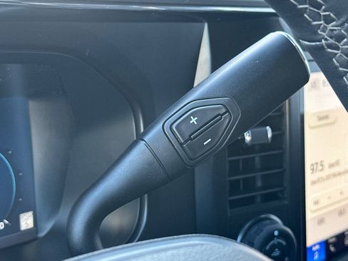 New 2026 Ford F250 Lariat w/ Black Appearance Package image 21