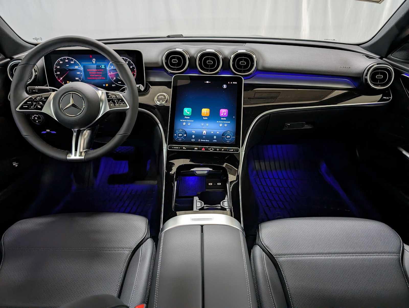 Certified 2026 Mercedes-Benz C 300 4MATIC Sedan image 18