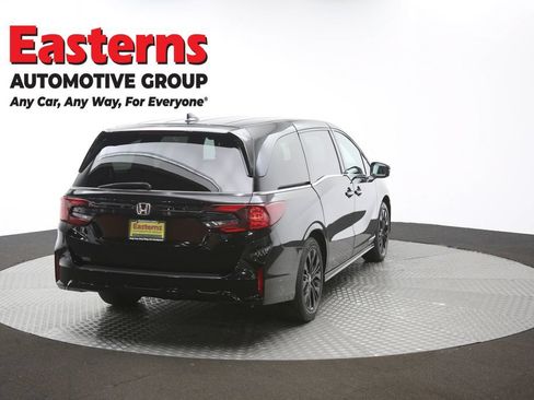 Used 2025 Honda Odyssey Sport-L image 42