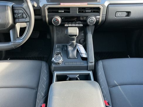 New 2026 Toyota Tacoma SR5 AWD/4WD image 11