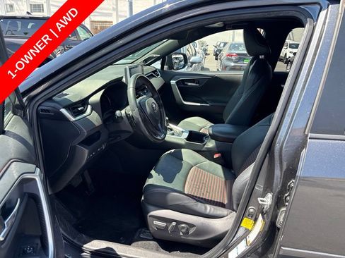 Used 2022 Toyota RAV4 XSE w/ Weather Package AWD/4WD image 17