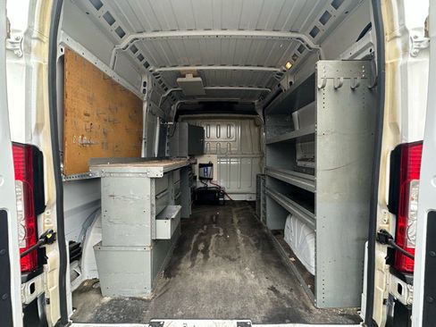 Used 2023 RAM ProMaster 2500 w/ Convenience Group image 14