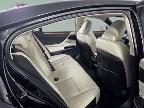 New 2025 Lexus ES 350 Ultra Luxury image 20