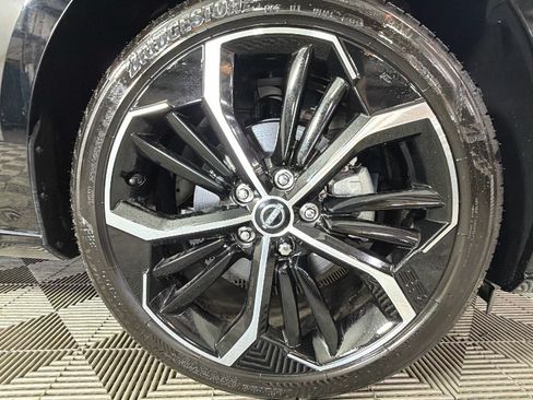 Used 2024 Nissan Altima 2.5 SR FWD image 36