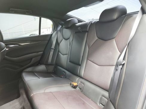 Used 2021 Cadillac CT5 V RWD image 11