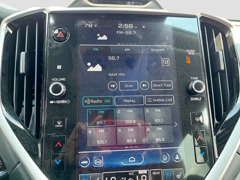 Used 2025 Subaru Ascent Touring AWD/4WD image 15