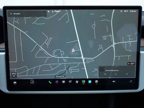 Used 2023 Tesla Model X AWD/4WD image 21