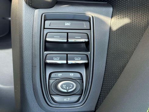 New 2026 Subaru Ascent Bronze Edition image 21