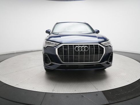 Certified 2025 Audi Q3 2.0T Premium Plus w/ Premium Plus Package AWD/4WD image 10