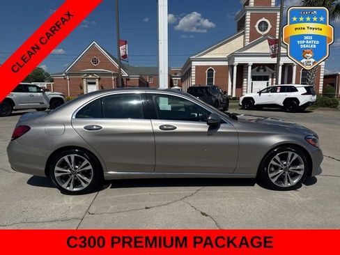 Used 2019 Mercedes-Benz C 300 Sedan image 4