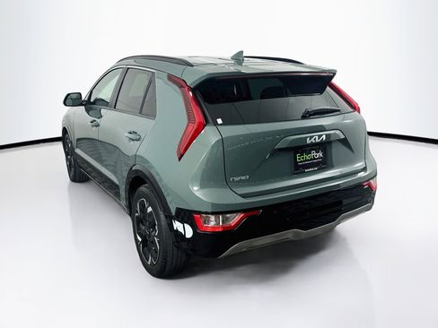 Used 2023 Kia Niro Wind FWD image 5