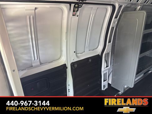 New 2025 Chevrolet Express 2500 w/ Driver Convenience Package image 32
