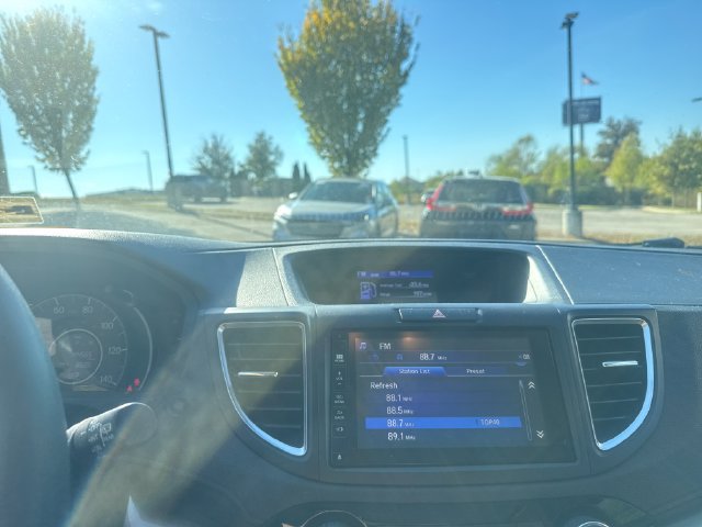 Used 2015 Honda CR-V EX image 15