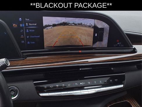 Used 2023 Cadillac Escalade Premium Luxury image 6