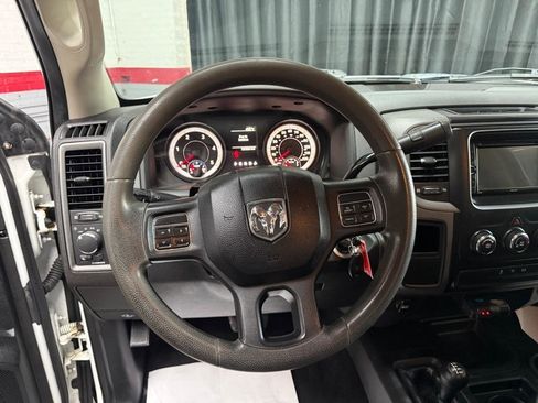 Used 2014 RAM 2500 Tradesman w/ Power & Remote Entry Group image 11